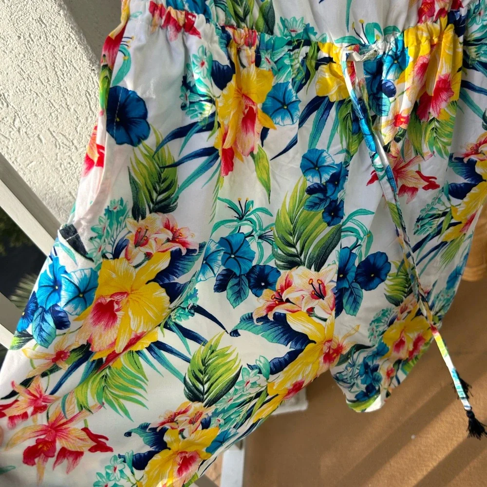 Tommy Bahama floral romper tropical floral romper rayon L NWOT - Picture 7 of 13